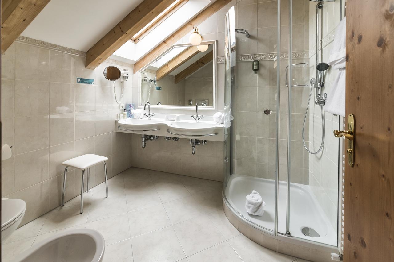 Alpin & Vital Hotel La Perla Ortisei Habitación foto